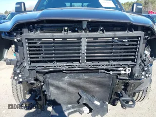 2024 Ram 2500 Big Horn with VIN 3C6UR5DL6RG293816, listed as a IAAI auction lot 41502929 with 4,958 mi miles and . Bid and sale history available at DreamBid. Image 6.