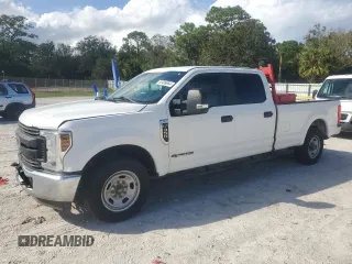 2018 Ford F-350 XL with VIN 1FT7W3AT3JEC82520, listed as a Copart auction lot 80489964 with 157,776 mi miles and Clean Title. Bid and sale history available at DreamBid. Image 1.