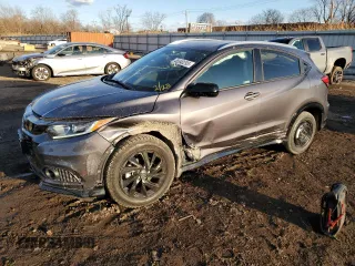 2022 Honda HR-V Sport with VIN 3CZRU6H11NM710518, listed as a Copart auction lot 46540295 with 13,312 mi miles and Salvage Title. Bid and sale history available at carsss.com. Image 1.