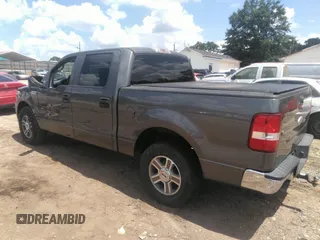 2008 Ford F-150 XLT z VIN 1FTPW12V58FC02143, wystawiony jako IAAI lot #42617372 z przebiegiem 287 750 mil mil oraz . Historia ofert i sprzedaży dostępna na DreamBid. Obrazek 3.