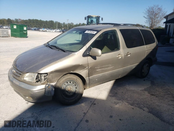 2001 Toyota Sienna LE with VIN 4T3ZF13C11U390198, listed as a Copart auction lot 76785094 with 200,803 mi miles and Salvage Title. Bid and sale history available at carsss.com. Image 1.
