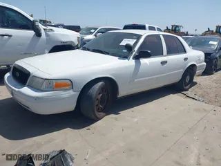 2007 Ford Police Interceptor with VIN 2FAHP71W97X140852, listed as a IAAI auction lot 41790237 with 1 mi miles. Bid and sale history available at carsss.com. Image 19.