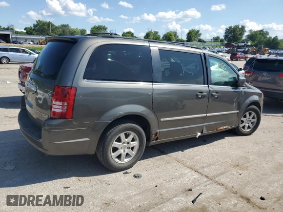 2010 Chrysler Town & Country Touring z VIN 2A4RR5D11AR301021, wystawiony jako Copart lot #61677465 z przebiegiem 173 211 mil mil oraz Czysty tytuł • Clean title. Historia ofert i sprzedaży dostępna na DreamBid. Obrazek 3.