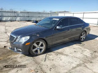 2011 Mercedes-Benz E 350 Luxury z VIN WDDHF8HB3BA453571, wystawiony jako Copart lot #45421495 z przebiegiem 125 114 mil mil oraz Szkoda całkowita • Salvage title. Historia ofert i sprzedaży dostępna na DreamBid. Obrazek 1.