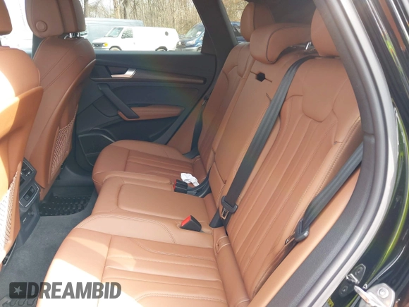 2025 Audi Q5 S line Premium Plus with VIN WA1EAAFY2S2035114, listed as a IAAI auction lot 42001102 with 778 mi miles and . Bid and sale history available at DreamBid. Image 8.