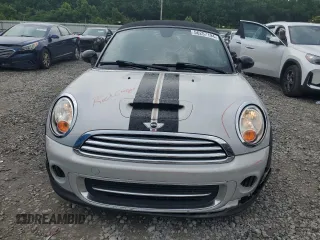 2015 MINI Roadster S z VIN WMWSY3C55FT595894, wystawiony jako Copart lot #56257194 z przebiegiem 66 704 mil mil oraz Szkody całkowita. Historia ofert i sprzedaży dostępna na DreamBid. Obrazek 5.