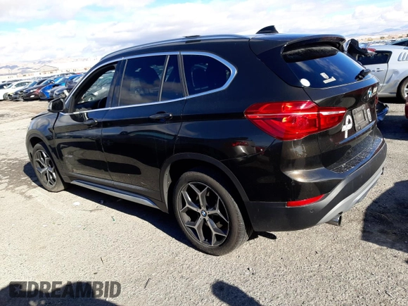 2018 BMW X1 xDrive28i with VIN WBXHT3C34J5K28026, listed as a Copart auction lot 73421382 with 54,327 mi miles. Bid and sale history available at carsss.com. Image 2.