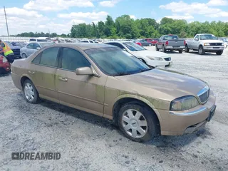 2005 Lincoln LS Luxury z VIN 1LNHM86S05Y607275, wystawiony jako IAAI lot #42200932 z przebiegiem 84 847 mil mil oraz . Historia ofert i sprzedaży dostępna na DreamBid. Obrazek 1.