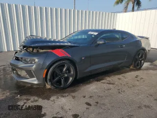 2017 Chevrolet Camaro 2LT z VIN 1G1FD1RS6H0173065, wystawiony jako Copart lot #51468165 z przebiegiem 124 066 mil mil oraz Czysty tytuł • Clean title. Historia ofert i sprzedaży dostępna na DreamBid. Obrazek 1.
