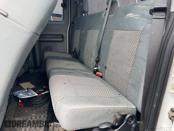 2011 Ford F-250 XL с VIN 1FT7X2B63BEC95088, выставлен на аукционе IAAI как лот 42619750 с пробегом 306 174 миль миль и . История ставок и продаж доступна на DreamBid. Изображение 17.