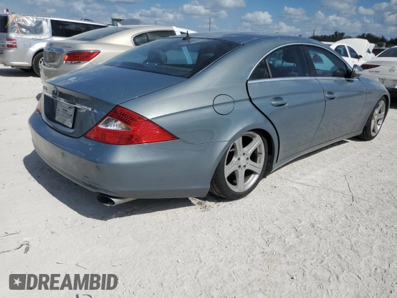 2006 Mercedes-Benz CLS-Class with VIN WDDDJ75XX6A070210, listed as a Copart auction lot 74884104 with 0 mi miles and Salvage Title. Bid and sale history available at carsss.com. Image 3.