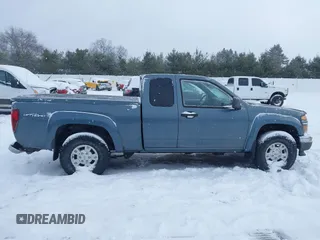 2006 GMC Canyon SLE Z71 z VIN 1GTDS196568168235, wystawiony jako IAAI lot #41399545 z przebiegiem 119 533 mil mil oraz . Historia ofert i sprzedaży dostępna na DreamBid. Obrazek 13.