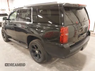 2017 Chevrolet Tahoe LT z VIN 1GNSKBKC6HR310870, wystawiony jako IAAI lot #41975056 z przebiegiem 124 418 mil mil oraz . Historia ofert i sprzedaży dostępna na DreamBid. Obrazek 3.