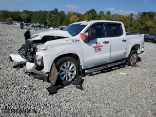 2021 Chevrolet Silverado 1500 Custom with VIN 3GCUYBEF5MG353631, listed as a Copart auction lot 70985393 with 0 mi miles and Salvage Title. Bid and sale history available at carsss.com. Image 1.