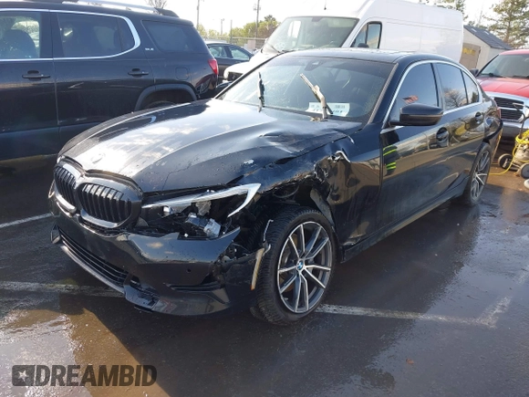2020 BMW 3 Series 330i xDrive with VIN WBA5R7C06LFH40038, listed as a IAAI auction lot 41780401 with 100,588 mi miles. Bid and sale history available at carsss.com. Image 17.
