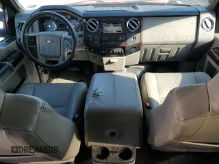 2008 Ford F-450 XL with VIN 1FTXW43R38EA49979, listed as a Copart auction lot 68886724 with 208,930 mi miles and Salvage Title. Bid and sale history available at carsss.com. Image 8.