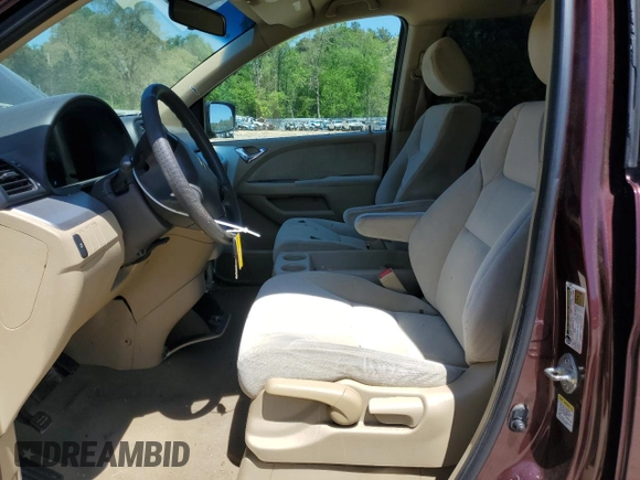 2010 Honda Odyssey LX z VIN 5FNRL3H25AB004652, wystawiony jako Copart lot #54923025 z przebiegiem 335 312 mil mil oraz Szkoda całkowita • Salvage title. Historia ofert i sprzedaży dostępna na DreamBid. Obrazek 7.