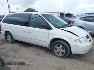 2006 Dodge Grand Caravan SXT z VIN 2D4GP44L56R908659, wystawiony jako IAAI lot #42382993 z przebiegiem 141 088 mil mil oraz . Historia ofert i sprzedaży dostępna na DreamBid. Obrazek 1.