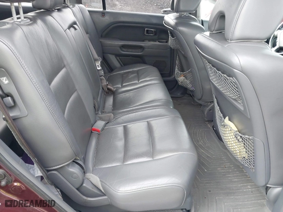 2007 Honda Pilot EX-L with VIN 5FNYF18717B007026, listed as a IAAI auction lot 41741772 with 277,686 mi miles. Bid and sale history available at carsss.com. Image 8.