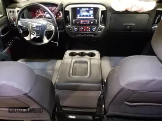 2016 GMC Sierra 2500HD SLE z VIN 1GT12SEG2GF272752, wystawiony jako Copart lot #79693704 z przebiegiem 200 684 mil mil oraz Szkoda całkowita • Salvage title. Historia ofert i sprzedaży dostępna na DreamBid. Obrazek 8.