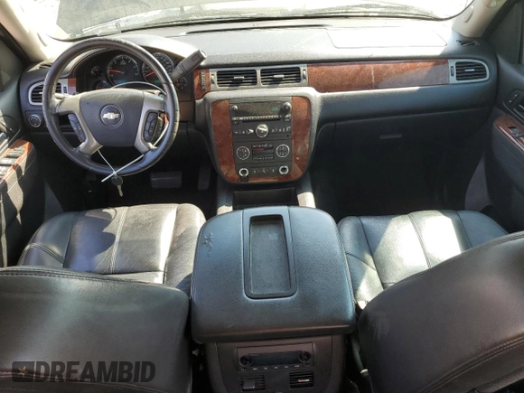 2012 Chevrolet Avalanche LT with VIN 3GNMCFE09CG220037, listed as a Copart auction lot 49683305 with 165,633 mi miles and Salvage title. Bid and sale history available at DreamBid. Image 8.