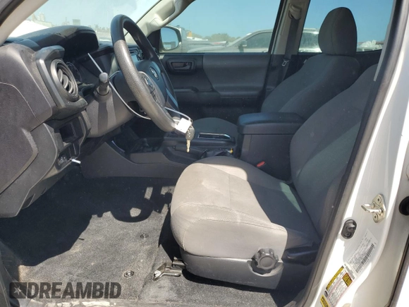 2017 Toyota Tacoma SR z VIN 5TFAX5GN9HX096597, wystawiony jako Copart lot #53504915 z przebiegiem 144 835 mil mil oraz Szkoda całkowita • Salvage title. Historia ofert i sprzedaży dostępna na DreamBid. Obrazek 7.