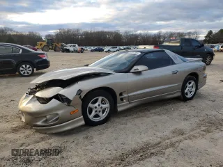 2001 Pontiac Firebird with VIN 2G2FS22K712109736, listed as a Copart auction lot 87247004 with 84,965 mi miles and Clean Title. Bid and sale history available at carsss.com. Image 1.