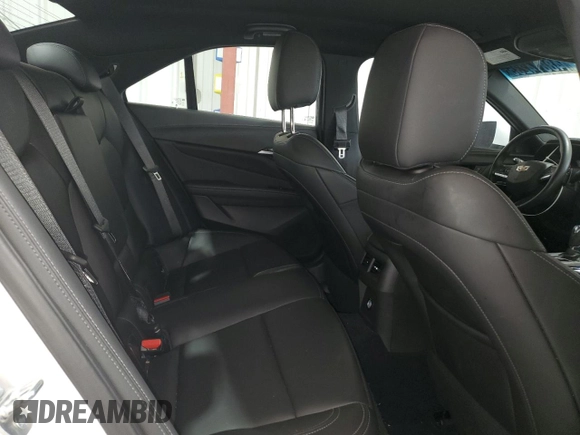 2024 Cadillac CT4 Luxury z VIN 1G6DA5RK5R0131912, wystawiony jako Copart lot #48814235 z przebiegiem 20 798 mil mil oraz Czysty tytuł • Clean title. Historia ofert i sprzedaży dostępna na DreamBid. Obrazek 10.