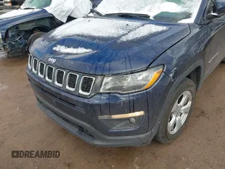 2021 Jeep Compass Altitude z VIN 3C4NJDBB0MT507515, wystawiony jako IAAI lot #41734030 z przebiegiem 47 042 mil mil oraz . Historia ofert i sprzedaży dostępna na DreamBid. Obrazek 6.