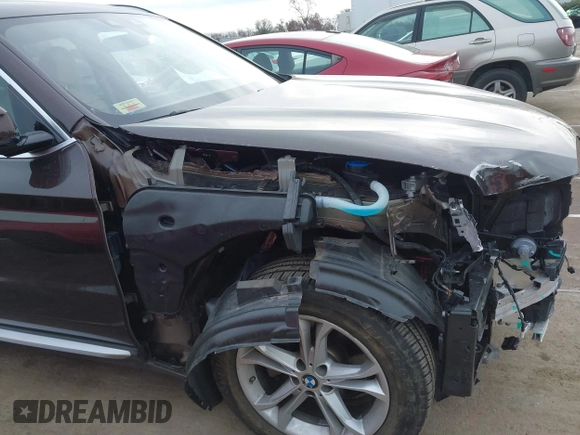 2020 BMW X3 xDrive30i z VIN 5UXTY5C0XL9D58724, wystawiony jako IAAI lot #41717962 z przebiegiem 38 089 mil mil oraz . Historia ofert i sprzedaży dostępna na DreamBid. Obrazek 18.