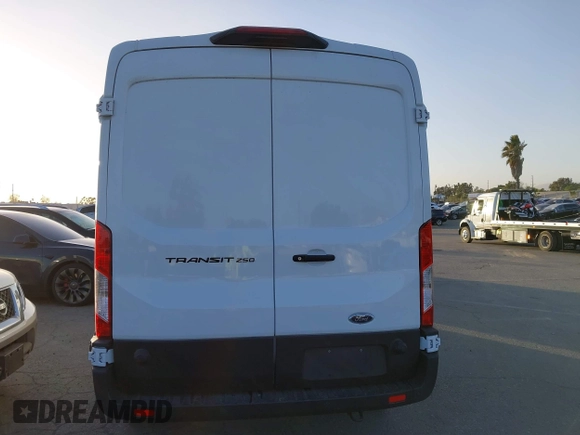 2023 Ford Transit Cargo with VIN 1FTBR1C8XPKC07287, listed as a IAAI auction lot 41247582 with 12,776 mi miles and . Bid and sale history available at DreamBid. Image 16.