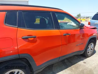 2018 Jeep Compass Sport с VIN 3C4NJCAB7JT123223, выставлен на аукционе IAAI как лот 42441627 с пробегом 90 273 миль миль и . История ставок и продаж доступна на DreamBid. Изображение 13.