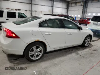2014 Volvo S60 T5 with VIN YV1612FS9E2280986, listed as a Copart auction lot 54406225 with 161,414 mi miles and Clean Title. Bid and sale history available at carsss.com. Image 3.