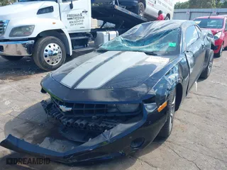 2013 Chevrolet Camaro LS with VIN 2G1FE1E3XD9240567, listed as a IAAI auction lot 39664950 with 132,525 mi miles. Bid and sale history available at carsss.com. Image 2.
