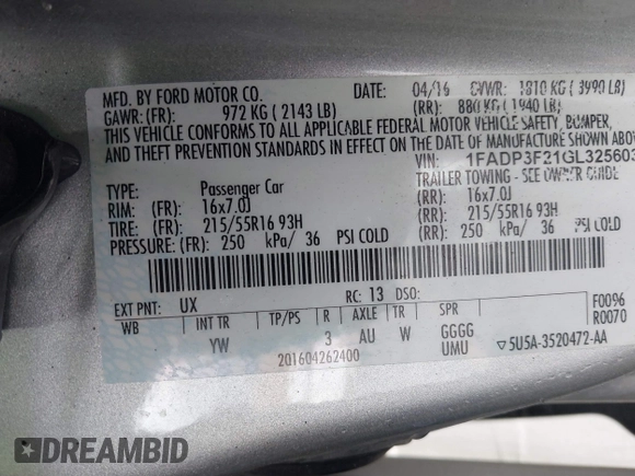 2016 Ford Focus SE with VIN 1FADP3F21GL325603, listed as a IAAI auction lot 41562523 with 97,749 mi miles. Bid and sale history available at carsss.com. Image 9.