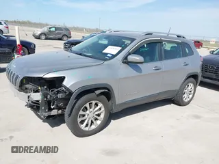 2019 Jeep Cherokee Latitude with VIN 1C4PJMCX4KD101856, listed as a IAAI auction lot 41828553 with 79,481 mi miles. Bid and sale history available at carsss.com. Image 17.