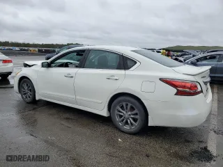 2015 Nissan Altima 2.5 SV with VIN 1N4AL3AP8FC429523, listed as a Copart auction lot 51233574 with 85,128 mi miles and Non Repairable. Bid and sale history available at carsss.com. Image 2.
