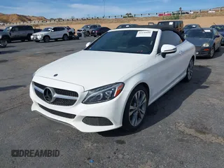 2018 Mercedes-Benz C 300 z VIN WDDWK4JB3JF643216, wystawiony jako IAAI lot #41140000 z przebiegiem 85 819 mil mil oraz . Historia ofert i sprzedaży dostępna na DreamBid. Obrazek 17.