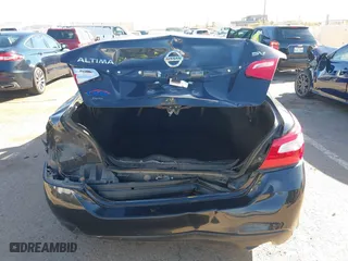 2017 Nissan Altima 2.5 SV with VIN 1N4AL3AP0HC277398, listed as a IAAI auction lot 40918944 with 214,412 mi miles. Bid and sale history available at carsss.com. Image 17.