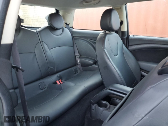 2011 MINI Hardtop with VIN WMWSU3C57BTX97173, listed as a Copart auction lot 50369155 with 122,713 mi miles and Salvage Title. Bid and sale history available at DreamBid. Image 10.