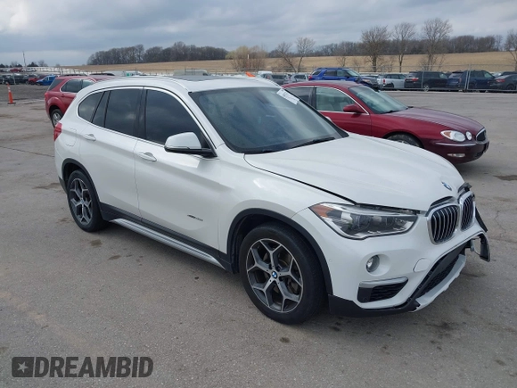 2016 BMW X1 xDrive28i with VIN WBXHT3C35GP886144, listed as a IAAI auction lot 41954742 with 89,268 mi miles. Bid and sale history available at carsss.com. Image 1.