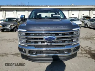 2024 Ford F-350 XL with VIN 1FT8W3BM3REC06545, listed as a Copart auction lot 42999075 with 9,336 mi miles and Salvage Title. Bid and sale history available at DreamBid. Image 5.