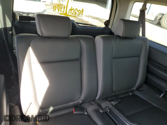 2005 Honda Element LX with VIN 5J6YH17355L012730, listed as a Copart auction lot 43391835 with 40,626 mi miles and Salvage Title. Bid and sale history available at DreamBid. Image 11.