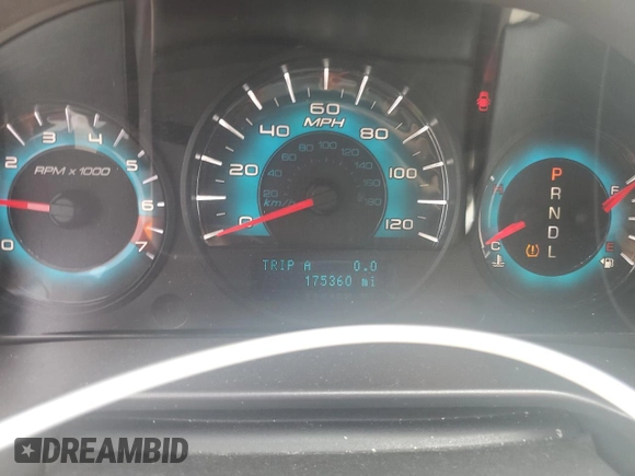 2010 Ford Fusion SE z VIN 3FAHP0HA0AR225294, wystawiony jako Copart lot #61219645 z przebiegiem 175 360 mil mil oraz Szkoda całkowita • Salvage title. Historia ofert i sprzedaży dostępna na DreamBid. Obrazek 9.