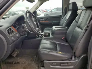 2007 Chevrolet Suburban LTZ with VIN 3GNFK16327G314256, listed as a Copart auction lot 55311165 with 254,953 mi miles and Clean Title. Bid and sale history available at carsss.com. Image 8.