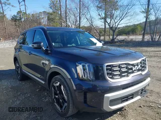 2025 Kia Telluride S with VIN 5XYP64GC4SG591192, listed as a IAAI auction lot 41758197 with 2,673 mi miles and . Bid and sale history available at DreamBid. Image 13.