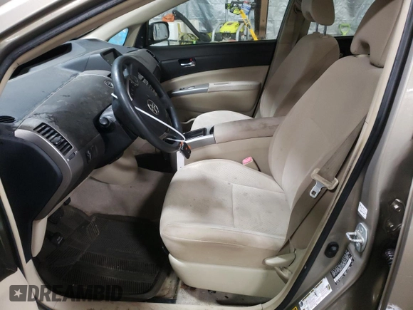 2004 Toyota Prius with VIN JTDKB20U640009390, listed as a Copart auction lot 88704105 with 203,798 mi miles and Salvage Title. Bid and sale history available at carsss.com. Image 7.