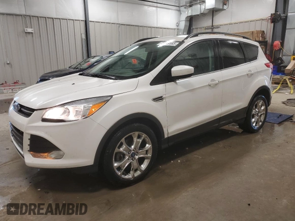 2015 Ford Escape SE with VIN 1FMCU9G95FUB63735, listed as a Copart auction lot 45919565 with 73,643 mi miles and Salvage Title. Bid and sale history available at carsss.com. Image 1.
