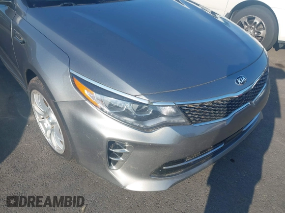 2017 Kia Optima SX Limited with VIN 5XXGV4L23HG171453, listed as a IAAI auction lot 42631759 with 167,055 mi miles and . Bid and sale history available at DreamBid. Image 6.