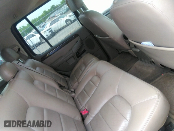 2003 Ford Explorer с VIN 1FMZU65K43UA92733, выставлен на аукционе IAAI как лот 42093512 с пробегом 201 805 миль миль и . История ставок и продаж доступна на DreamBid. Изображение 8.